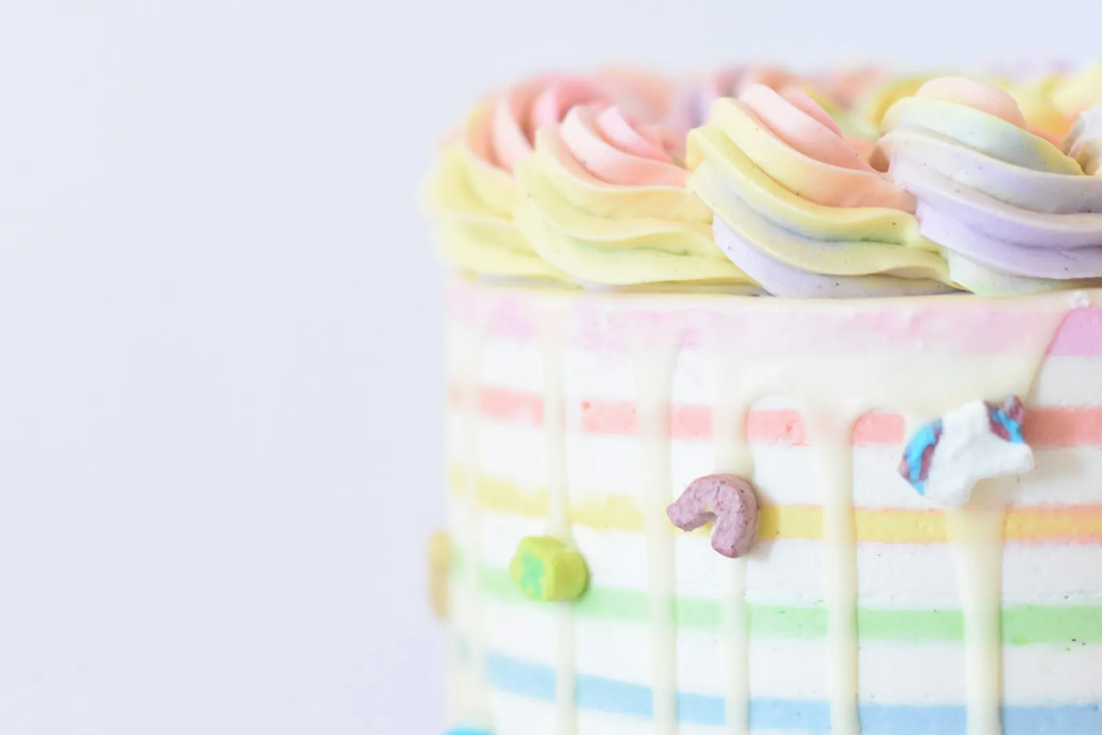 Unicornio pastel